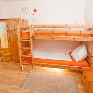 Familien-Zimmer